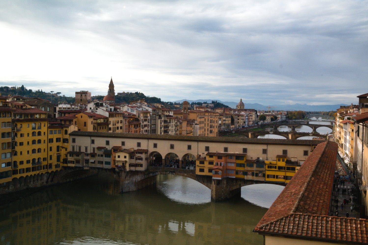 Der Ponte Vecchio und der Vasarikorridor